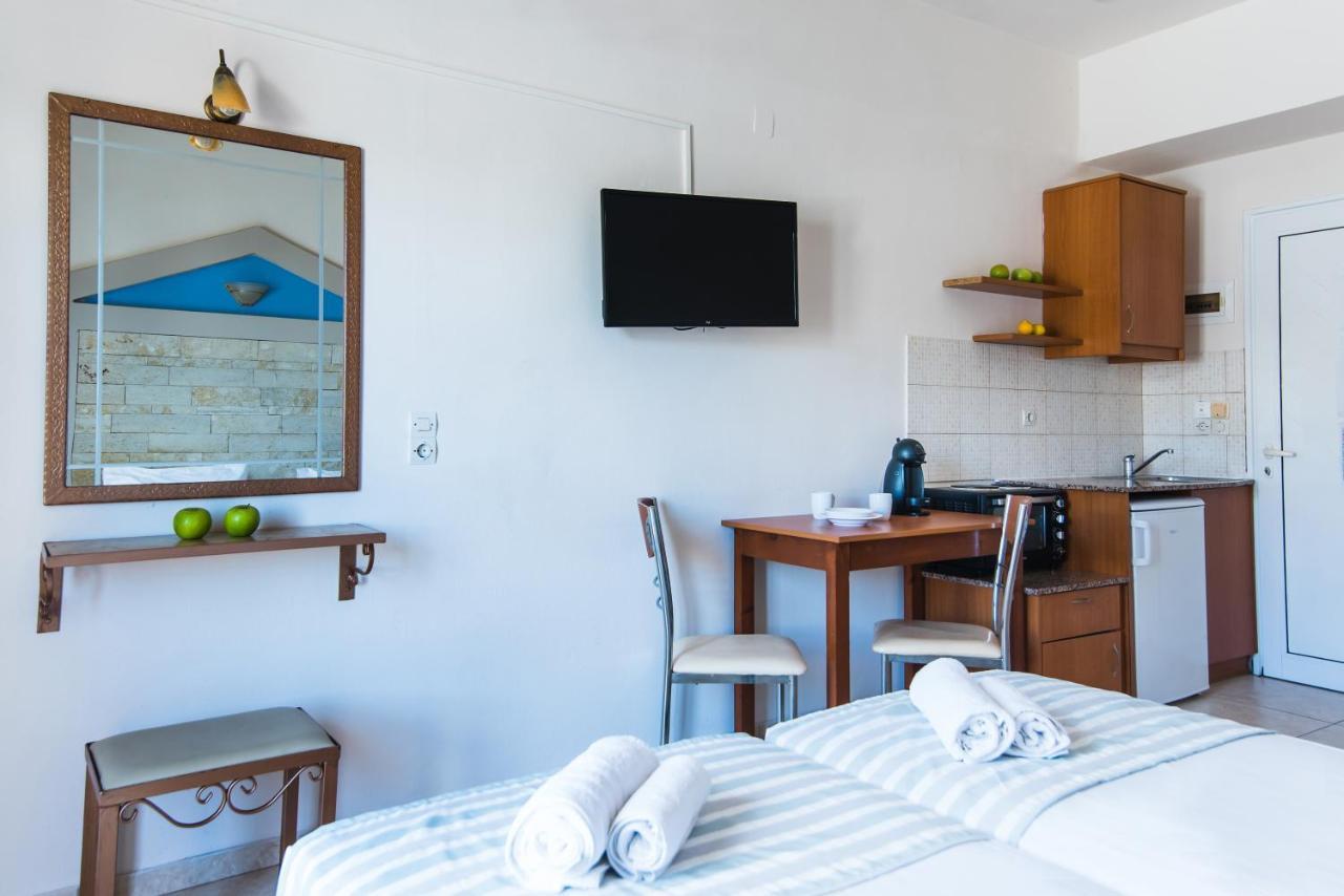 Hotel Ilios 1 3*